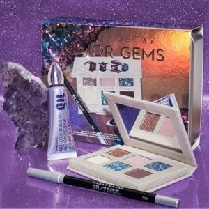 Urban Decay💜